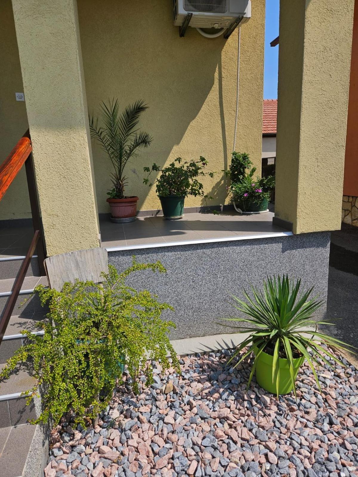 Studio Apartman Dora Ilok Exteriér fotografie